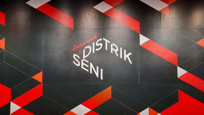 Ragam karya di Distrik Seni X Sarinah