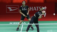 Dalam pertandingan di Istora, Senayan, Jakarta, Jumar (10/6/2022) sore WIB, Febby/Ribka bisa kejar-mengejar angka dengan Jeong/Kim.