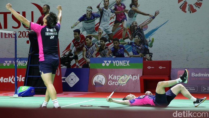 Gasak Ganda Malaysia, Kevin/Marcus ke Semifinal Kevin Sanjaya Sukamuljo/Marcus Fernaldi Gideon menjejak semifinal Indonesia Masters 2022. Minions mengalahkan Goh Sze Fei/Nur Izzuddin.