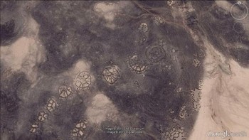 Terakhir, bentuk roda yang ditemukan di Azraq. Foto: Google Earth via Live Science