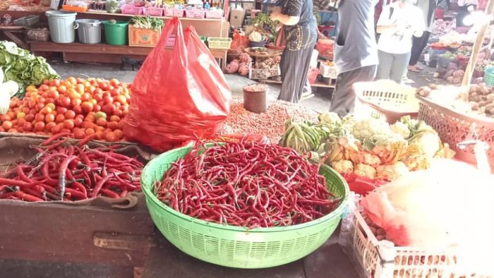 Harga cabai rawit di Palopo mengalami kenaikan hingga tembus Rp 70.000 per Kg.