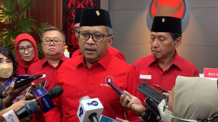 Sekjen PDIP Hasto Kristiyanto di Sekolah Partai DPP PDIP, Lengteng Agung, Jakarta Selatan, Jumat (10/6/2022).