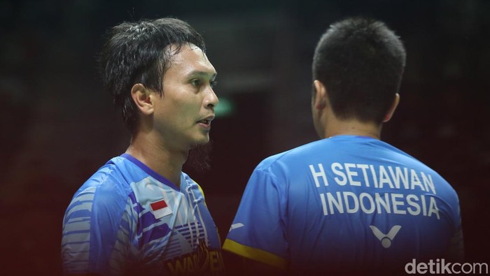 Hendra/Ahsan hadapi wakil Korsel Kang/Seo di babak 16 besar Indonesia Masters 2022. The Daddies kalah dalam rubber game.