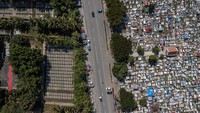 Dua puluh tahun sejak restorasi kemerdekaan, sejumlah monumen peninggalan Republik Indonesia pun hingga kini masih kokoh berdiri, ialah Taman Makam Pahlawan Seroja Dili yang merupakan pemakaman militer bagi tentara Indonesia (ABRI) yang gugur selama bertugas di Timor-Timur antara kurun waktu 1975-1999. Pemakaman ini terletak tidak jauh dari pemakaman Santa Cruz yang berada di Kota Dili. Menjadi satu-satunya makam pahlawan yang dimiliki Indonesia yang berada di luar negeri.  