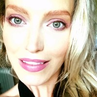 Berdasarkan dokumen, Jocelyn belum mengajukan pembelaan dan dibebaskan dari tahanan setelah membayar jamin $500 (Rp 5,2 jutaan). Foto: Facebok Jocelyn Laird