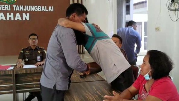 Kejari Tanjungbalai menghetikan penuntutan kasus penganiayaan