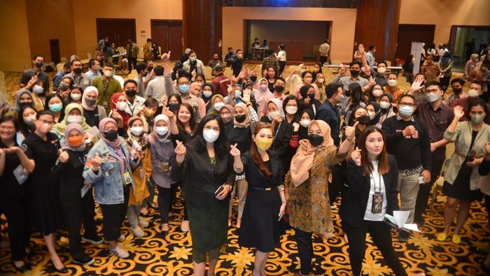 Menelisik Pola Hidup Sehat dan Obesitas PT. Asuransi Umum Mega bersama Mayapada menggelar diskusi bertema “Obesitas, Pola dan Gaya Hidup Sehat”. Begini keseruannya.