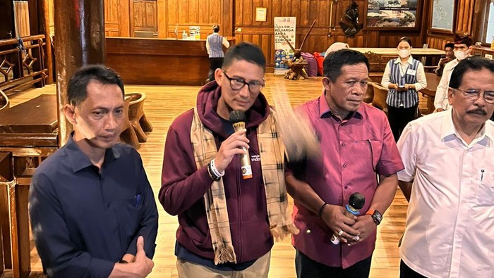 Sandiaga Uno di Wakatobi