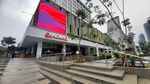 Nggak Cuma Satu, Sudirman Punya Beragam Spot Ikonik
