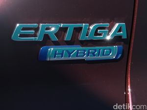 Harga Mulai Rp 270 Jutaan, Suzuki Ertiga Hybrid Jadi Mobil Hybrid Termurah di Indonesia