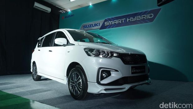 Suzuki Ertiga Hybrid SS Suzuki Ertiga Hybrid SS
