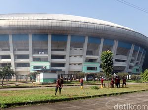 Jabar Hari Ini: Geger GBLA Retak hingga 15 Warga Gabung Khilafatul Muslimin