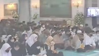 Atalia juga mengunggah foto saat pertama kali hadir di hadapan publik berbicara tentang peristiwa ini (Instagram @ataliapr).