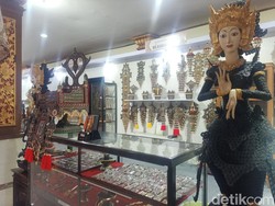 Salah satu stand kerajinan yang ada di Pesta Kesenian Bali (PKB) 2022. Foto: Ni Made Lastri Karsiani Putr