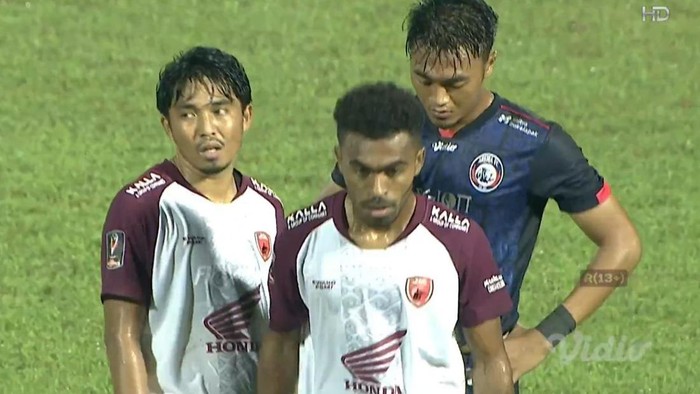 Arema FC Vs PSM Makassar