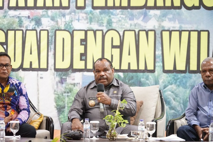 Bupati Yahukimo Didimus Yahuli