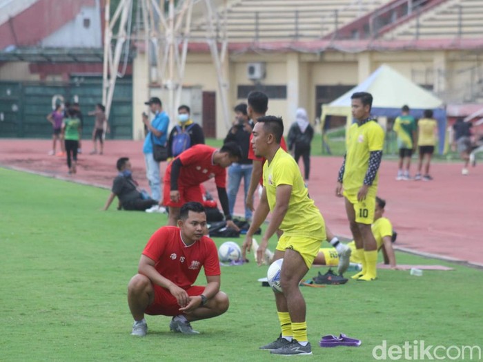 Deltras FC menggelar uji coba melawan PSMS Medan. Namun laga tidak digelar di Sidoarjo, tapi di Kota Malang.