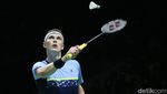 Dikalahkan Axelsen, Ginting Terhenti di Semifinal Indonesia Masters