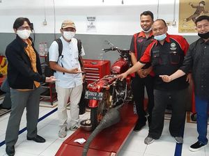 Keren! Guru SMK di Karawang Ciptakan Penghemat BBM untuk Sepeda Motor