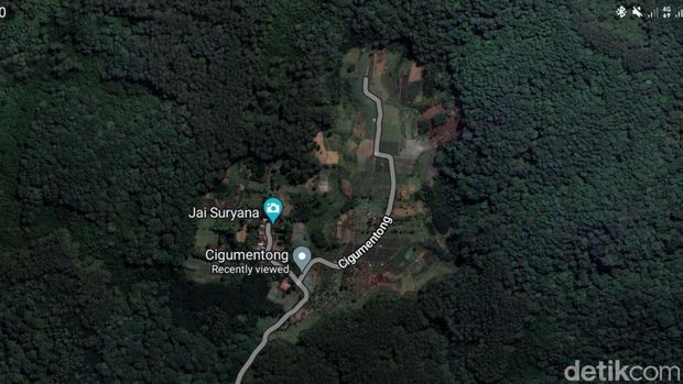 Kampung Cigumentong, Sumedang