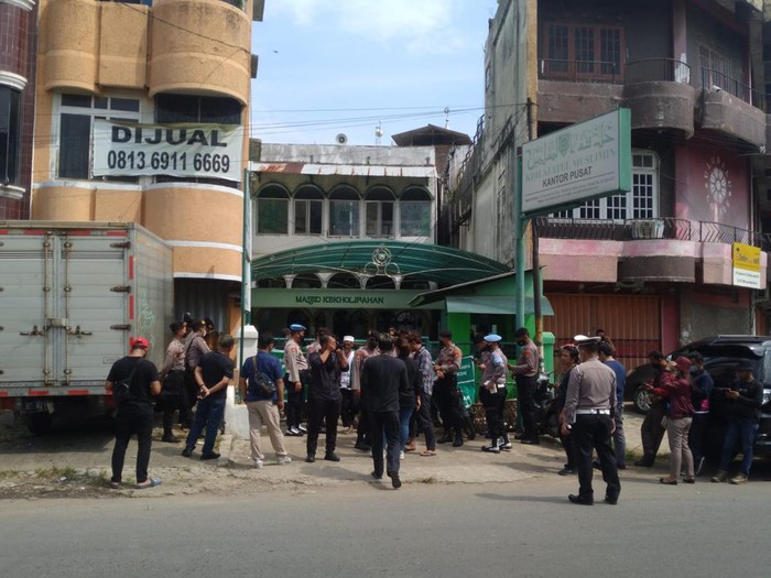 Kantor ormas Khilafatul Muslimin di Bandar Lampung kembali digeledah polisi (Foto: dok. Istimewa)