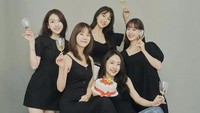 Pada akun Instagram, mereka bahkan ikut menyebut Hara yang sudah pergi untuk selamanya. Foto: (dok. Instagram)