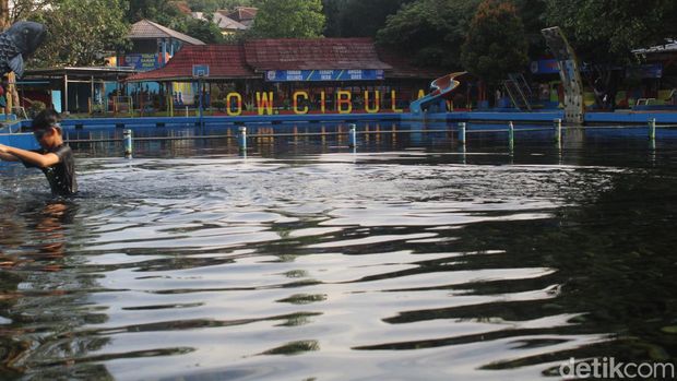 Objek Wisata Cibulan Kuningan.