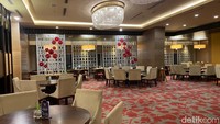 Ini Hai Wang Chinese Delight yang terletak di Mezzanine Level, Resinda Hotel Karawang. Di sini pengunjung bisa menikmati beberapa menu terbaru seperti Special Beef Brisket in Casserole hingga Stir-Fried Chicken With Chili Padi yang pedas gurih. Foto: detikFood
