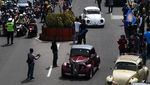 Ratusan Mobil VW Konvoi di Jalanan Kota Madiun