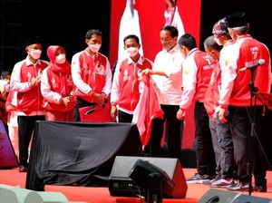 Menerka Makna Jokowi Terus Berpesan Ojo Jelang 2024 ke Relawan