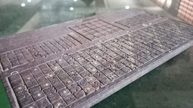 Salah satu koleksi Tika atau kalender tradisional Bali di Museum Subak, Kabupaten Tabanan, Bali.