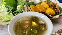 Warung ini bahkan pernah didatangi beberapa publik figure. Bagi yang penasaran, warung Sambel Setan Bang Udin ini buka setiap hari. Mulai dari pukul 14.00 hingga Rp 23.00. Foto: Detikcom/Riska Fitria