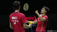 Liang Weikeng/Wang Chang pun berhasil melangkah ke babak final.  