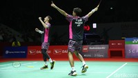 Pasangan ganda putra Fajar dan Ardianto berhasil lolos ke babak final ganda putra Indonesia Masters 2022 setelah mengalahkan pasangan Cina.  