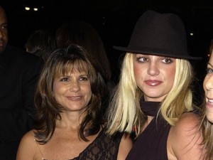 Komentar Ibu Britney Spears Setelah Tak Diundang ke Pernikahan Putrinya