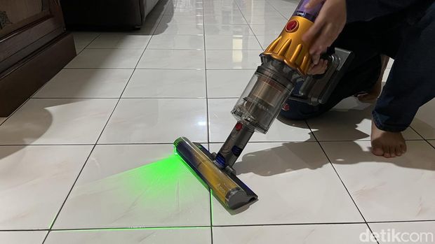 Dyson V12 Detect Slim