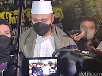 Komentar Habib Usman soal Kartika Putri Bercadar