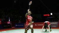 Laju tujuh poin beruntun yang diraih Fajar/Rian memberi mereka keunggulan 18-14. Fajar/Rian akhirnya menang 21-17 usai pengembalian Rian yang tak disangka pasangan China mendarat di bagian lapangan yang kosong.