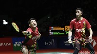 Dalam pertandingan final di Istora Senayan, Minggu (12/6/2022) sore WIB, Fajar/Rian menang 21-10, 21-17 atas Liang/Wang. Ganda putra peringkat delapan dunia itu butuh waktu 36 menit untuk menyudahi perlawanan wakil China.