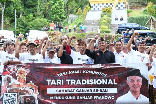 Komunitas Tari Tradisional Se-Bali Dukung Ganjar Maju Nyapres 2024