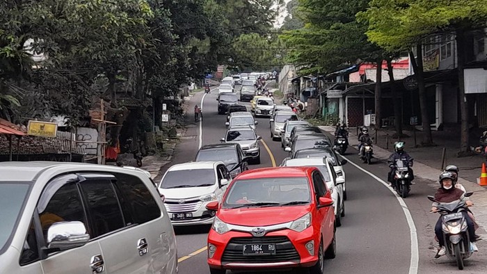 Lalin puncak