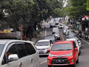 One Way Arah Jakarta Diberlakukan, Lalin Menuju Puncak Ditutup Siang Ini