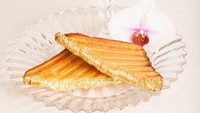 Bukan sandwich biasa, ada lapisan emas yang menutupi bagian bawah sandwich. Bernama Quintessential Grilled Cheese harga sandwich ini dipatok Rp 3,1 juta per buah. Foto: Guinness Book of World Record