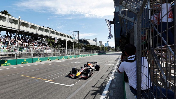 Red Bulls Dutch driver Max Verstappen wins the Formula One Azerbaijan Grand Prix at the Baku City Circuit in Baku on June 12, 2022. (Photo by HAMAD I MOHAMMED / POOL / AFP) (Photo by HAMAD I MOHAMMED/POOL/AFP via Getty Images)