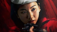Sosok perempuan lain dalam geng selain Tokyo adalah Nairobi, dan akan diperankan oleh Jang Yoon Ju. Foto: (dok. Netflix)