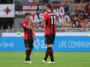 Diaz: Ibrahimovic Sosok Ayah di Ruang Ganti Milan