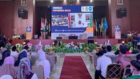 Pemateri yang dihadirkan yakni dari Menteri Agama RI, Yaqut Cholil Qoumas, Menteri Pendidikan, Kebudayaan, Riset, dan Teknologi (Mendikbudristek) RI, Nadiem Makarim, Motivator Leadership & Happiness, Arvan Pradiansyah dan Rektor UINAM, Prof Hamdan Juhannis.