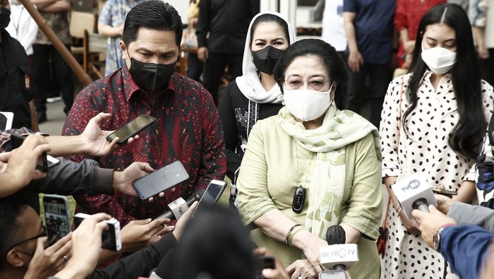 Ketua Umum PDIP Megawati Soekarnoputri dan Menteri BUMN Erick Thohir menyambangi Gedung Sarinah, Jakarta Pusat, Senin (13/6/2022).
