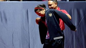 Greysia Polli Jalani Testimonial Day, Dapat Kado Jaket dari Menpora