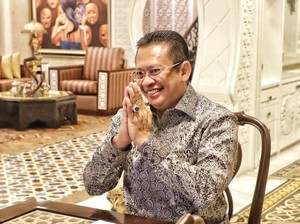 Stunting, Anak Putus Sekolah, dan Endapan Dana Pemda